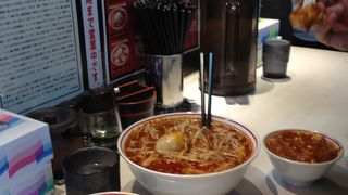 北海ラーメンは、中本で一番辛いラーメンです