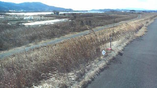 散歩、サイクリングにも丁度いい川の土手