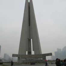 上海市人民英雄記念塔