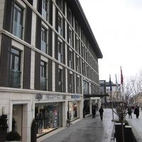 機能的なホテルです。