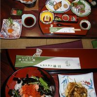 夕食です。他にあんこうのから揚げなどもありました。