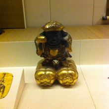 おお〜 大黒さま！ 私めに福をわけてください。