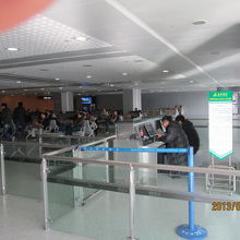 春秋航空の搭乗口、１階の待合室。