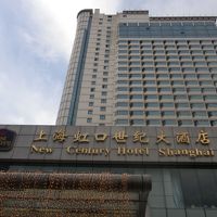 正面から撮った外観。