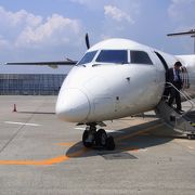 伊丹空港と松山間は、この機種がメインですが　案外早いので好きです。