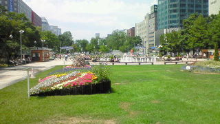 雪まつり以外の季節も見どころ多い公園