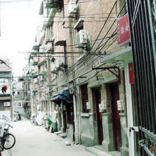 多くの住民が住んでいます。