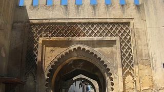 １４世紀に造られたスマリン門