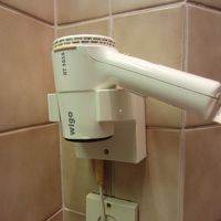 ハンドドライアー