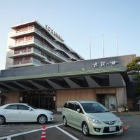ホテル・古賀の井・入口