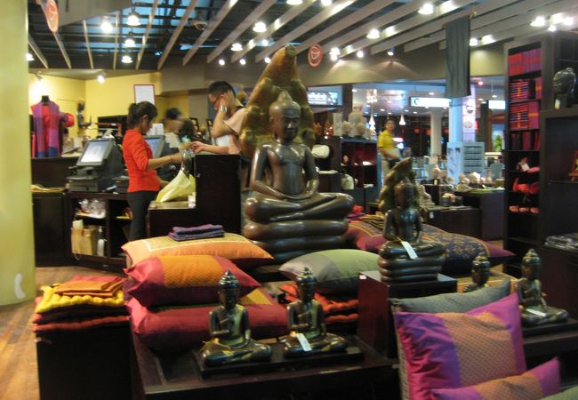 アルチザン･アンコールのセンスが光る店内☆