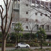 大阪駅からはかなり遠い！