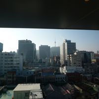 南山タワーが部屋から見えました