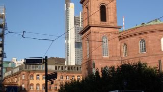 目だたない教会だけど通りすがりにどうぞ