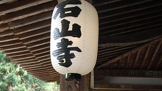 すばらしい大型の石が積みあがった自然の造形美に驚愕！こんな景色があったのか単なる寺と思うことなかれ