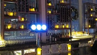 夜景のきれいなバーです