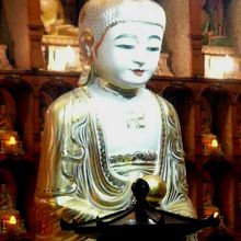 ご本尊（拡大）