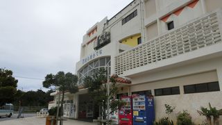 嘉手納基地を見下ろせます