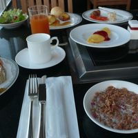 朝食
