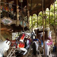 アメリが乗っていたメリーゴーランド。確か5ユーロくらいでした