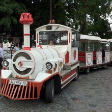 丘の上を入っています