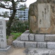 与謝蕪村の子供時代の思い出を伝える句碑と生誕地の碑