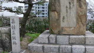 与謝蕪村の子供時代の思い出を伝える句碑と生誕地の碑