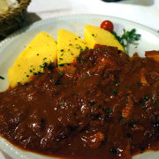 気楽に郷土料理のコースが食べられます。イチオシ