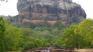 しんどいけど登った甲斐は十分あり