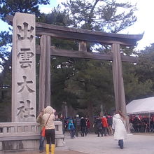 参道入口の様子