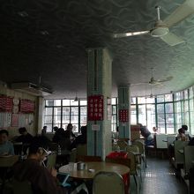 地元の人が多かったです