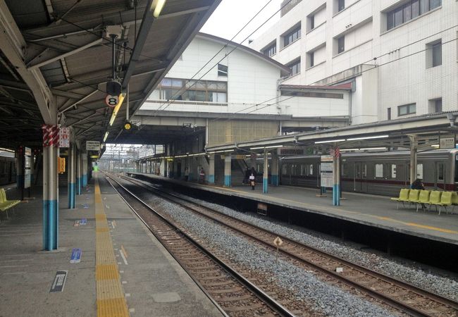 せんげん台駅は埼玉県越谷市にある東武スカイツリーラインの駅
