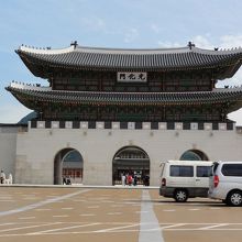 景福宮南側の正門