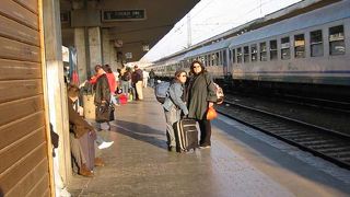 フィレンツェ～ピサ間はRRでいいです