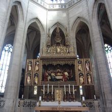 聖バルバラ聖堂主祭壇