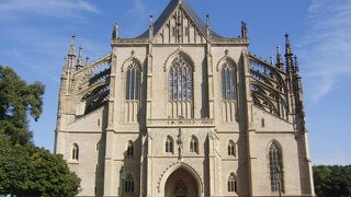 立派な大聖堂です。聖バルバラ教会とセドレツの聖母マリア大聖堂