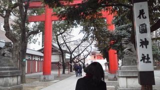日本一の繁華街、新宿歌舞伎町のすぐ隣にあるのが「花園神社」　～新宿～