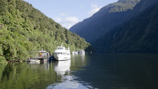 人混みを避けたいのならダウトフル･サウンドを勧めます