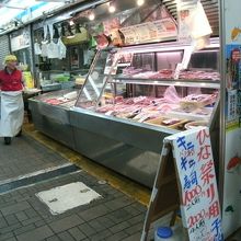 安いと評判の魚屋さん