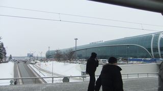 意外に利用者が多く、席が少ない！