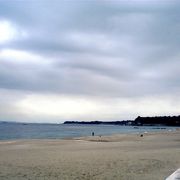 三浦海岸の南側に位置する海水浴場