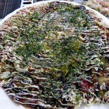 牛スジ・ネギお好み焼き ￥７８８−