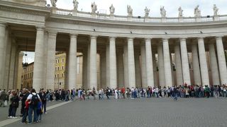 サン・ピエトロ広場