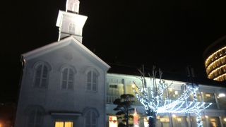 ライトアップ出島。