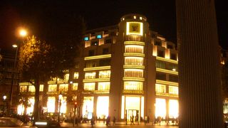 シャンゼリゼ大通り