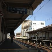 高松の町外れの駅