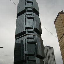 別名コアラビル