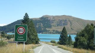 信じられない様な水の色です