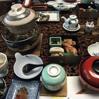 朝食です。お部屋で食べます。美味（*^_^*）