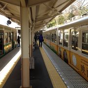 高松の玄関口の脇にあるかわいい駅